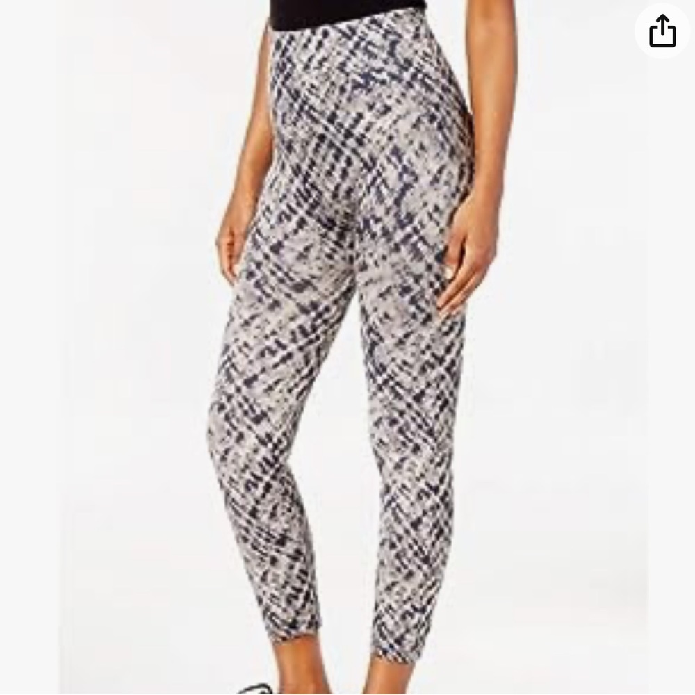 SPANX Women’s Look At Me Now Cropped Printed Seamless Leggings, size Medium